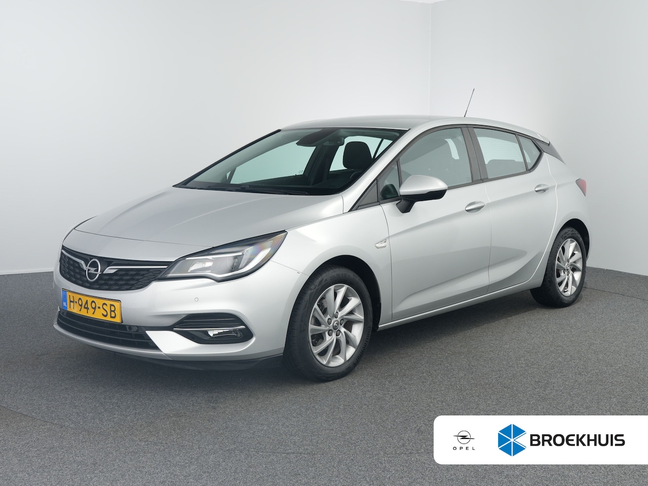 Opel Astra - 1.2 Edition | ACHTERUITRIJCAMERA | CRUISE CONTROLE | APPLE CARPLAY / ANDROID AUTO | PARKEE - AutoWereld.nl