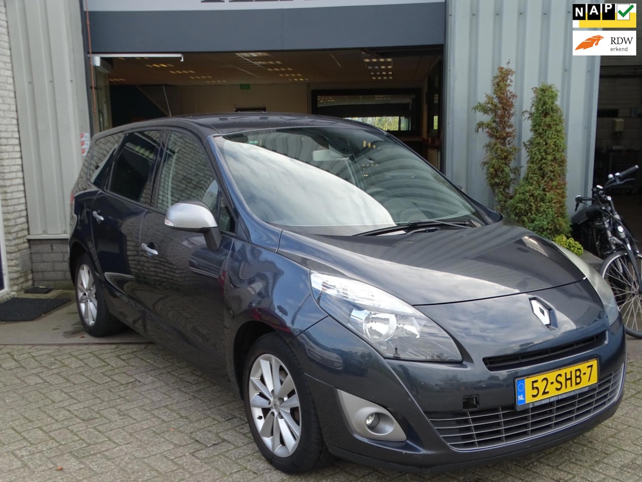 Renault Grand Scénic - 2.0 Parisienne|Automaat| Nieuwe apk - AutoWereld.nl