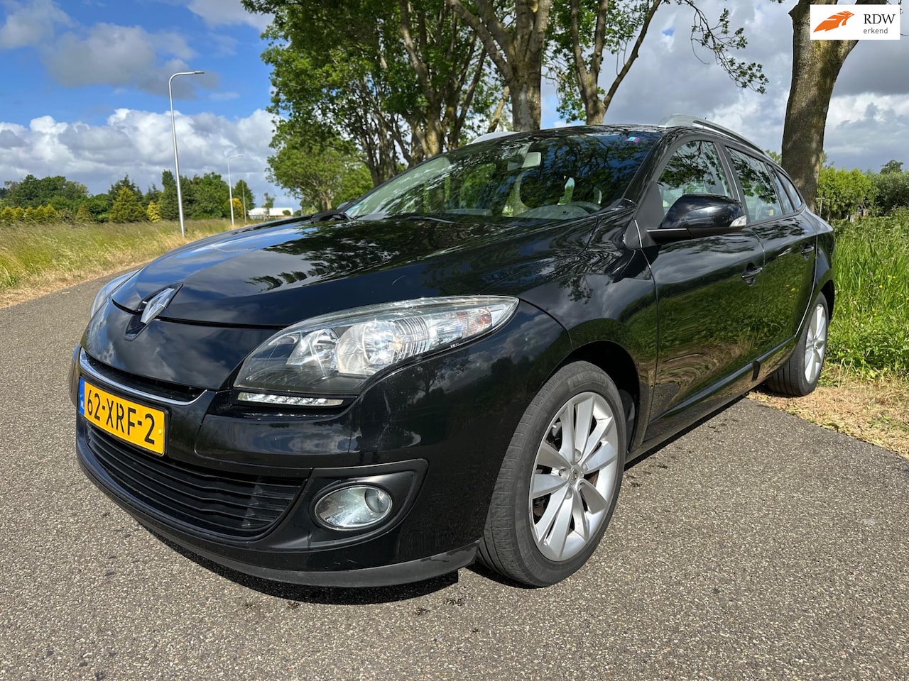Renault Mégane Estate - 1.5 dCi|facelift|navi|trekhaak - AutoWereld.nl