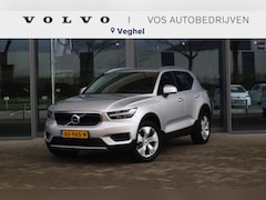 Volvo XC40 - T4 Momentum | Keyless Entry| Elektrisch bedienbare achterklep| Parkeersensoren voor + acht