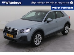 Audi Q2 - 35 TFSI 150 pk Pro Line S Tronic Automaat / LED / Clima / Pano / Navi by App / 17inch LM