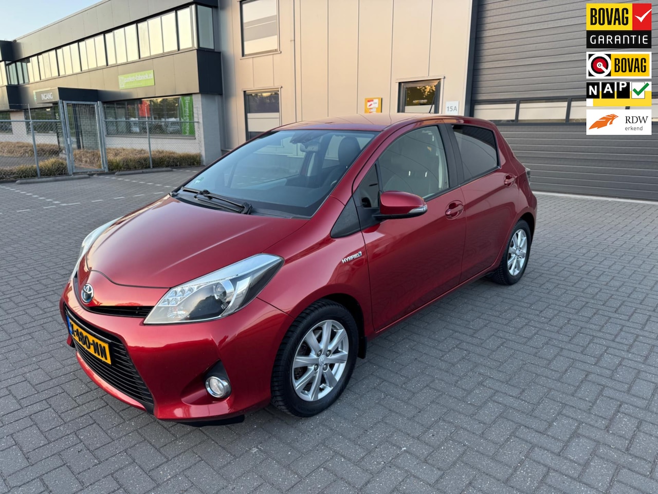 Toyota Yaris - 1.5 Full Hybrid Dynamic 1.5 Full Hybrid Dynamic - AutoWereld.nl