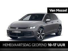 Volkswagen Golf - 1.5 eHybrid Life Edition 204 PK Automaat | Wordt verwacht week 24 | Trekhaak | Panoramadak