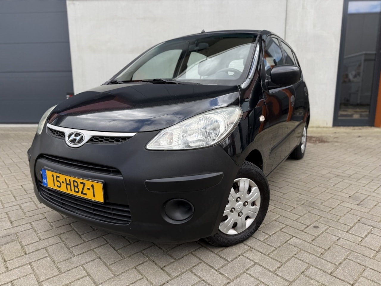 Hyundai i10 - 1.1 Pure 5Drs Aux Nap LAGE KM - AutoWereld.nl