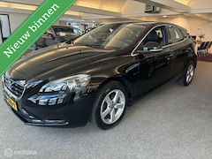 Volvo V40 - 2.0 D2 Summum
