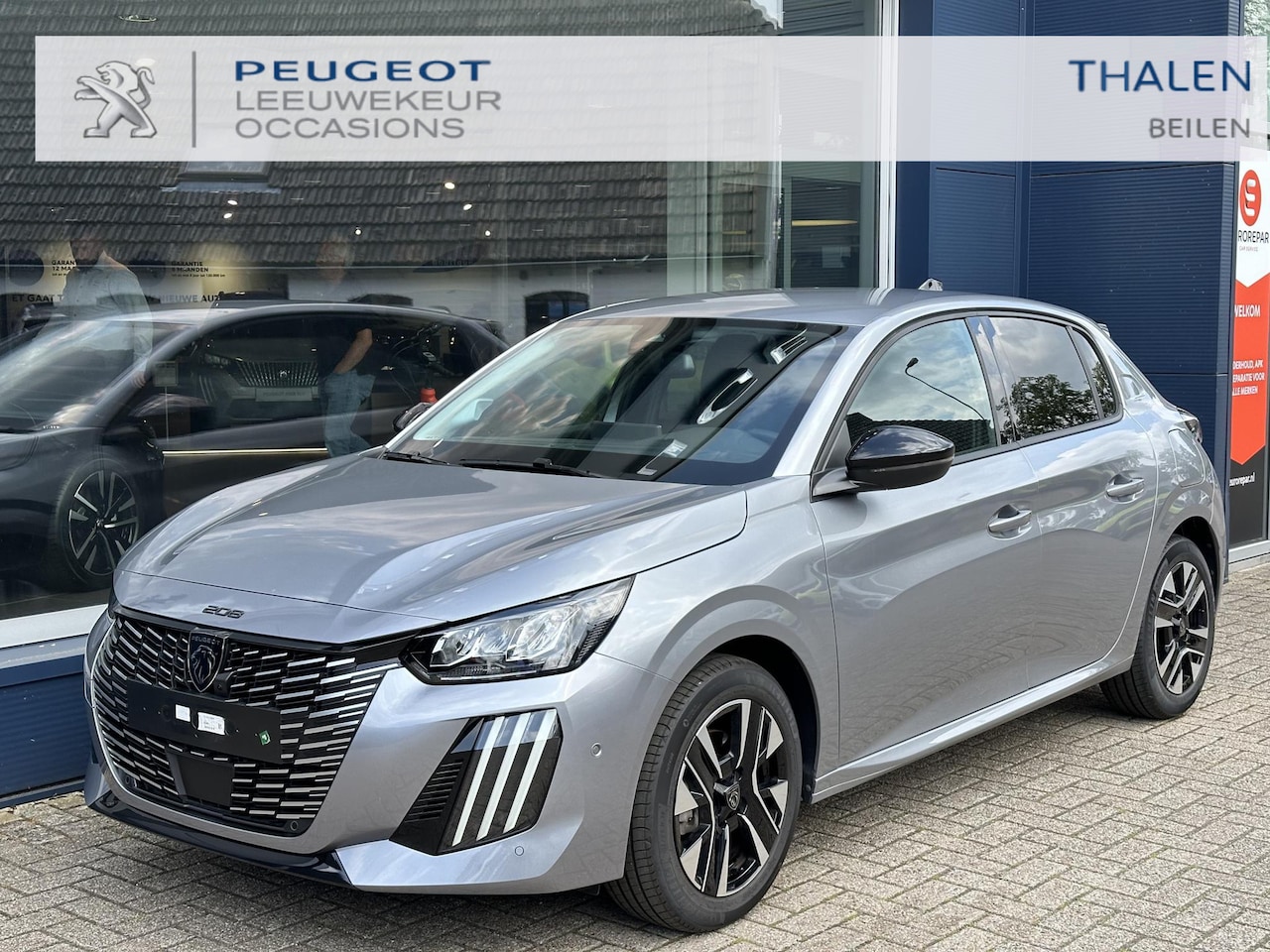 Peugeot 208 - 1.2 Turbo 100 PK Allure | Bouwjaar 2025 | € 5.750 DEMO Voordeel | Navigatie via Telefoon | - AutoWereld.nl