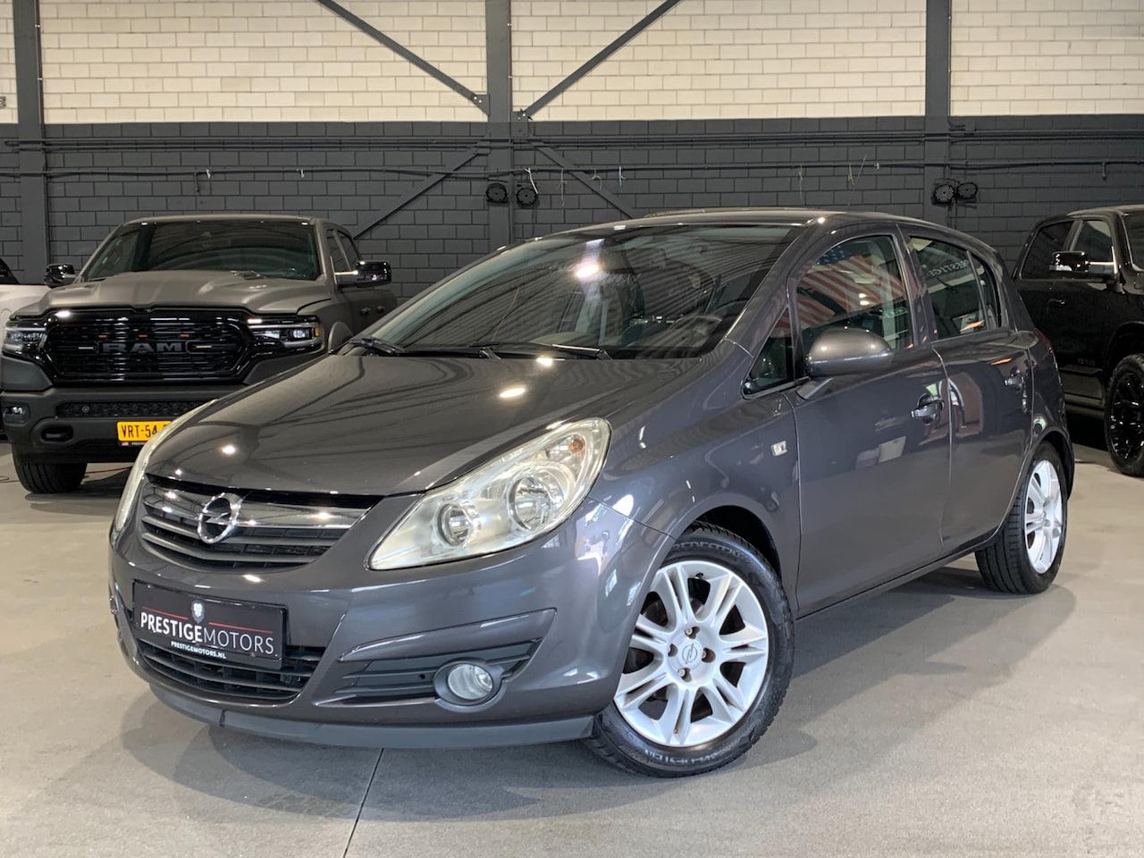 Opel Corsa - 1.4-16V Cosmo Climate Cruise control 5-drs Trekhaak - AutoWereld.nl
