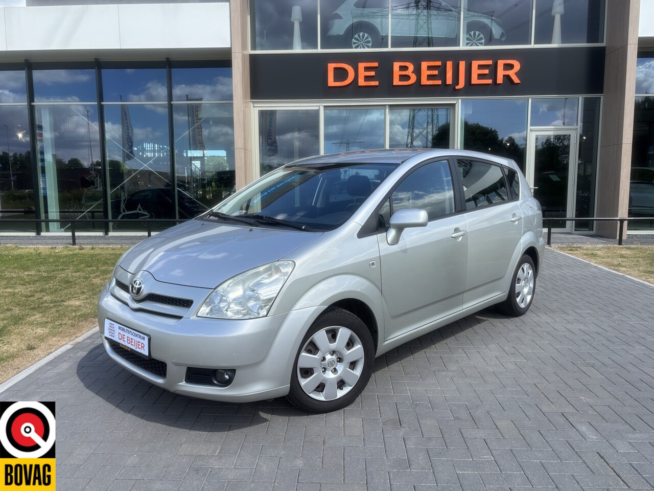 Toyota Verso - 1.8 VVT-i Sol Trekhaak I Airco I Cruise - AutoWereld.nl