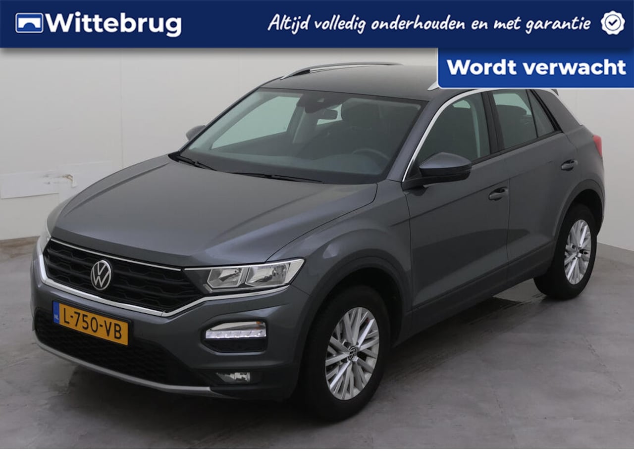 Volkswagen T-Roc - 1.0 TSI 110pk Style / Clima airco / Navigatie / Parkeersensoren / LM 16 inch - AutoWereld.nl