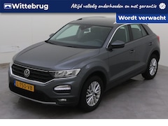 Volkswagen T-Roc - 1.0 TSI 110pk Style / Clima airco / Navigatie / Parkeersensoren / LM 16 inch
