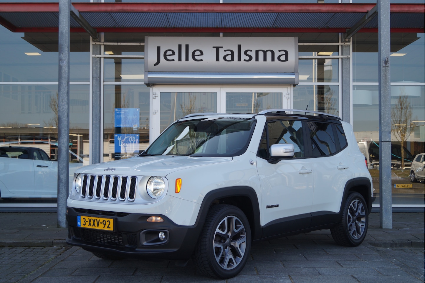 Jeep Renegade - 1.4 MultiAir Opening Edition | Trekhaak | Cruise Control | Climate Control - AutoWereld.nl