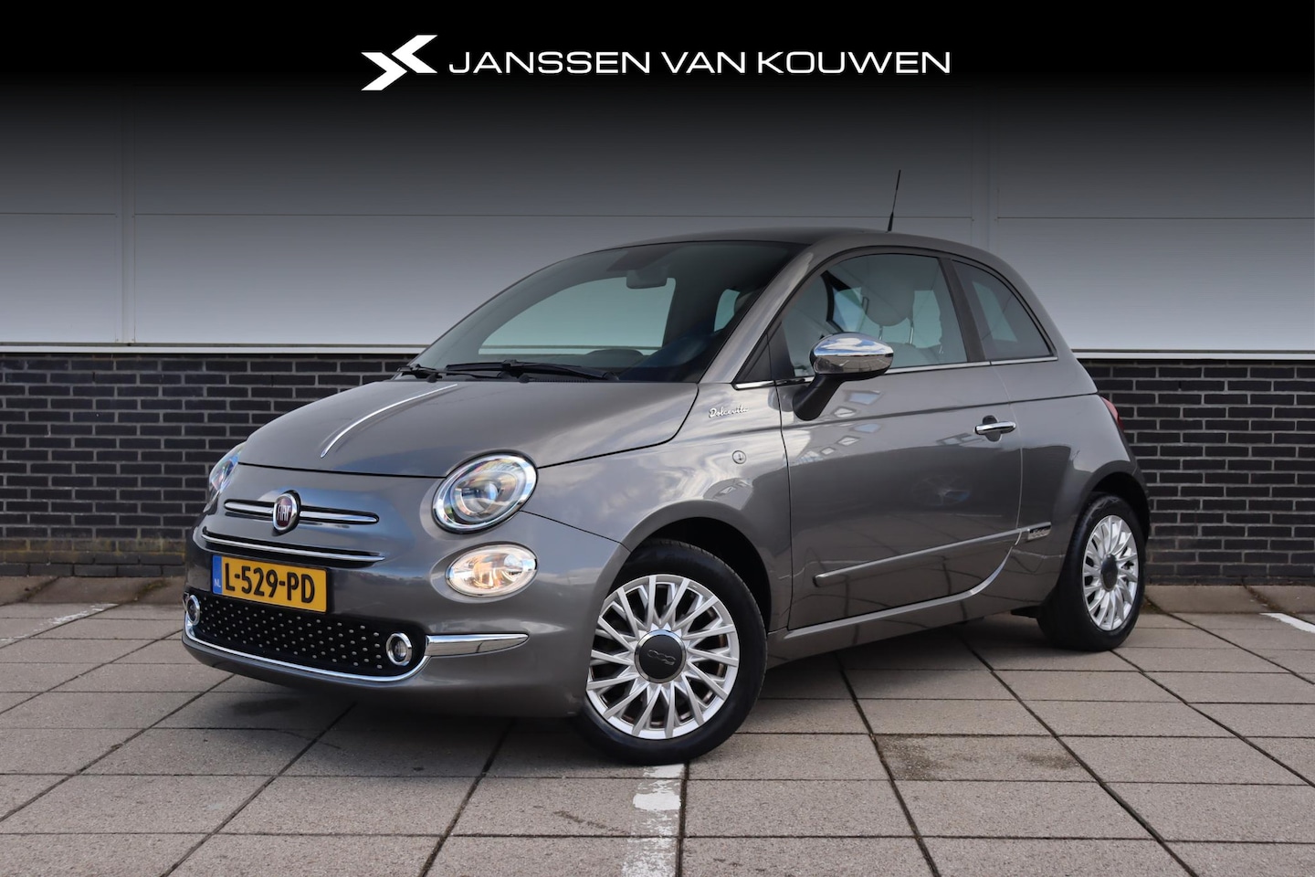Fiat 500 - 1.0 Hybrid Dolcevita * Apple Carplay * Climate Control * Panoramadak * - AutoWereld.nl