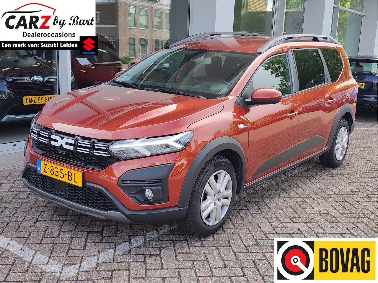 Dacia Jogger - 1.0 TCe 110 EXPRESSION 5P. Airco | Carplay | Cruise | LED - AutoWereld.nl