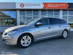 Peugeot 308 SW - 1.2 PureTech Blue Lease Executive
