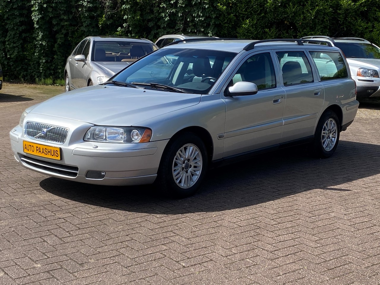 Volvo V70 - 2.4 140pk. Kinetic Youngtimer - AutoWereld.nl