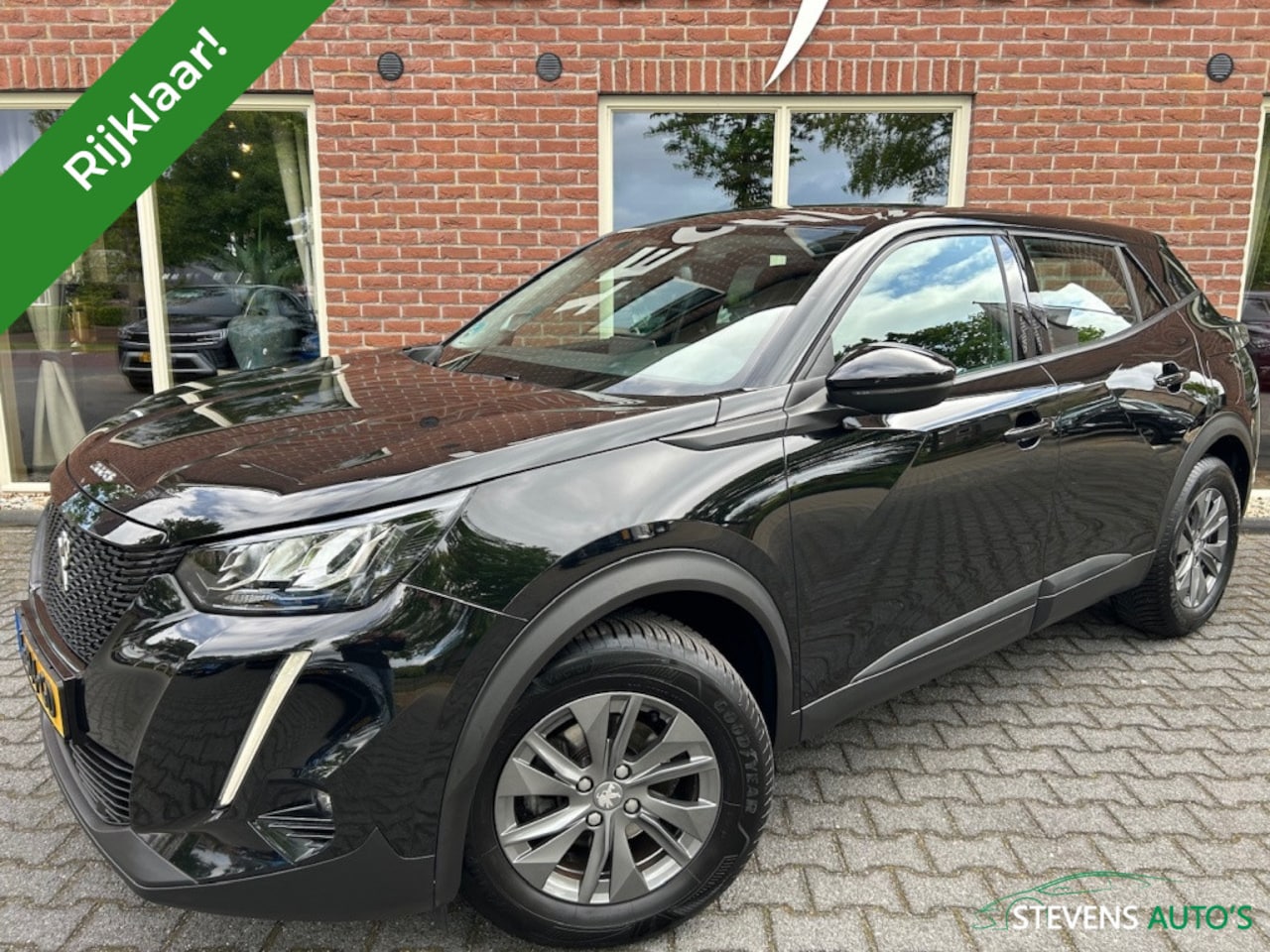 Peugeot 2008 - 1.2 PT B.L. Active TREKHAAK / CARPLAY / DAB+ / ANDROID / CRUISE - AutoWereld.nl