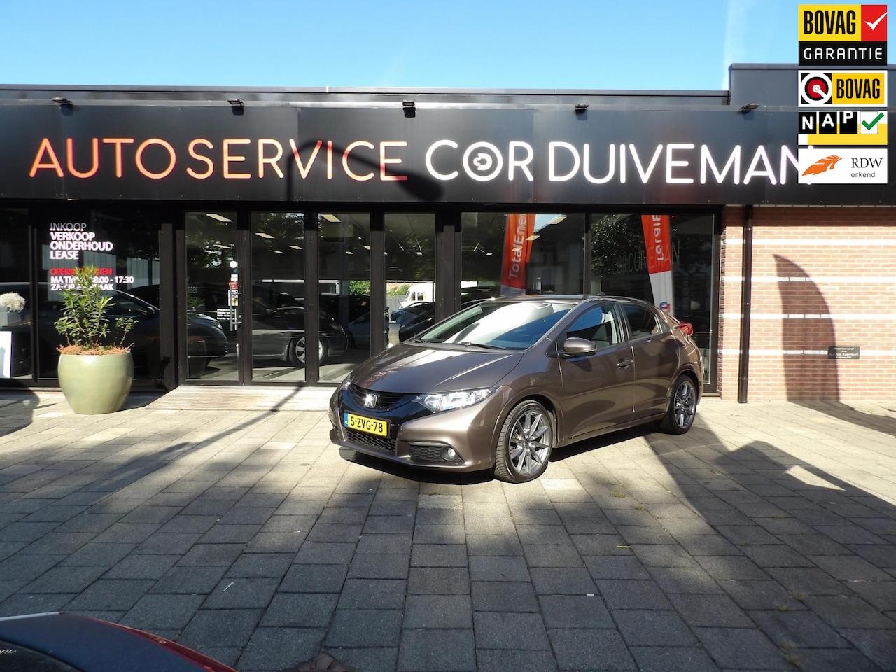 Honda Civic - 1.8 Elegance Business Edition volledig onderhouden/INCLBOVAG GARANTIE/EN AFLEVERING //auto - AutoWereld.nl