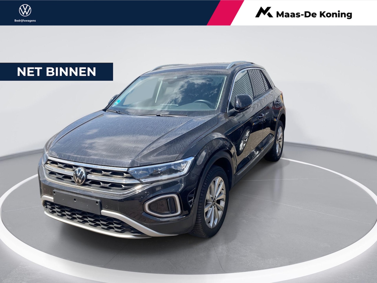Volkswagen T-Roc - Style 1.0 81 kW/110 pk TSI · Navigatie · Parkeersensoren · Stoelwarming / Fabrieksgarantie - AutoWereld.nl