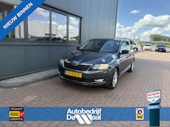 Skoda Rapid Spaceback - 1.0 TSi 95pk Greentech Clever Style Plus PANORAMADAK/PDC/TREKHAAK/WINTERPACK