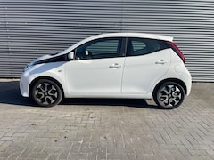Toyota Aygo - 1.0 VVT-i x-play bouwjaar 2021