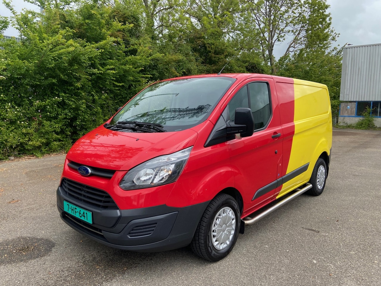 Ford Transit Custom - 270 2.0 TDCI L1H1 Economy Edition E6 | Airco | Trekhaak - AutoWereld.nl