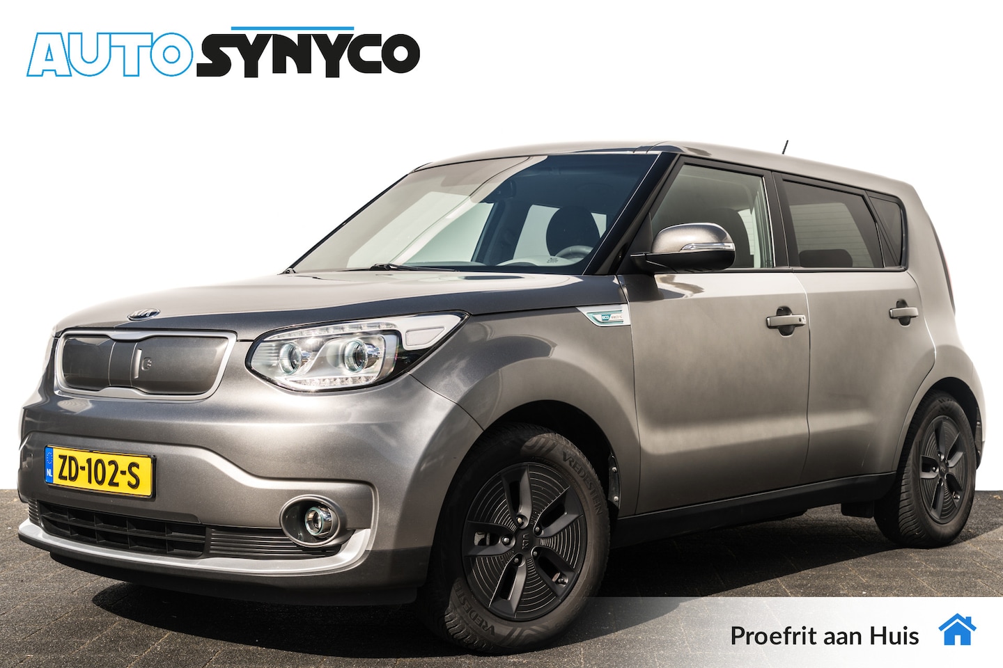 Kia e-Soul - EV ExecutiveLine 27 kWh | Camera | Keyless | Full Map Navi | Getint Glas | Volledig onderh - AutoWereld.nl