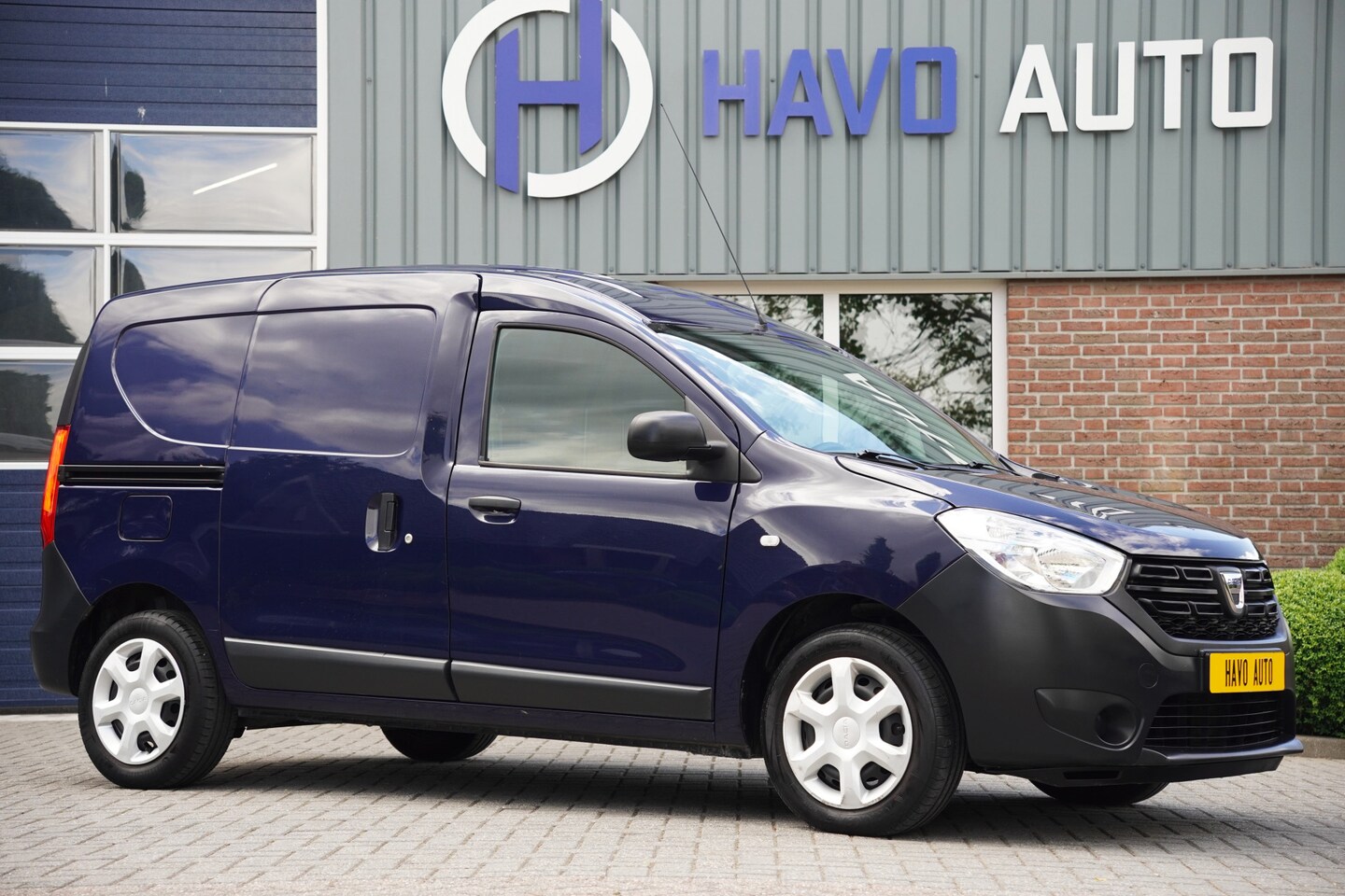Dacia Dokker - 1.2 TCe, AIRCO, CRUISE CONTROL, BTW-VRIJ / MARGE - AutoWereld.nl