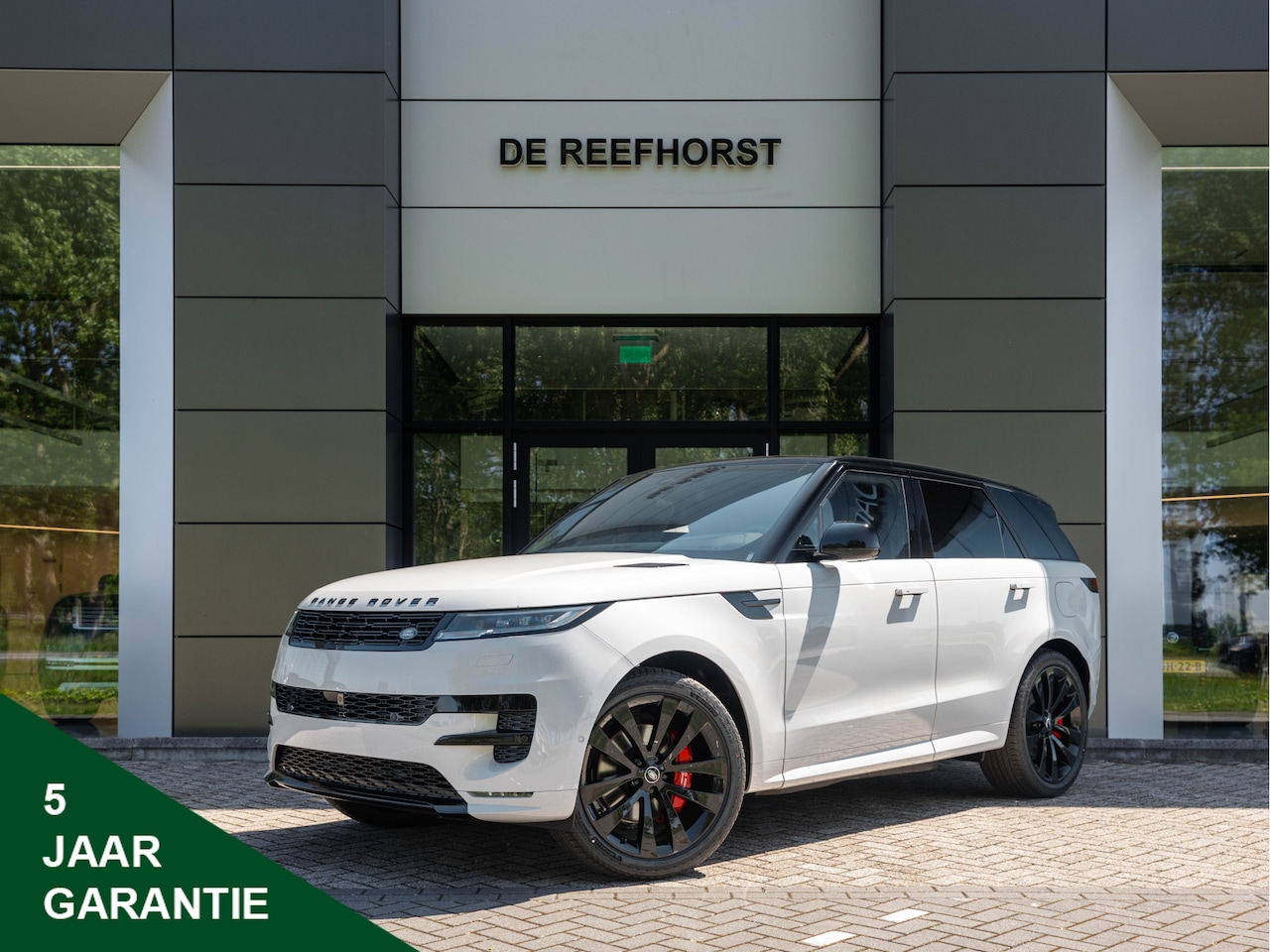 Land Rover Range Rover Sport - 3.0 P460e Dynamic HSE PHEV | 23" Gloss Black | Premium Upgrade Interior Pack | Towing Pack - AutoWereld.nl