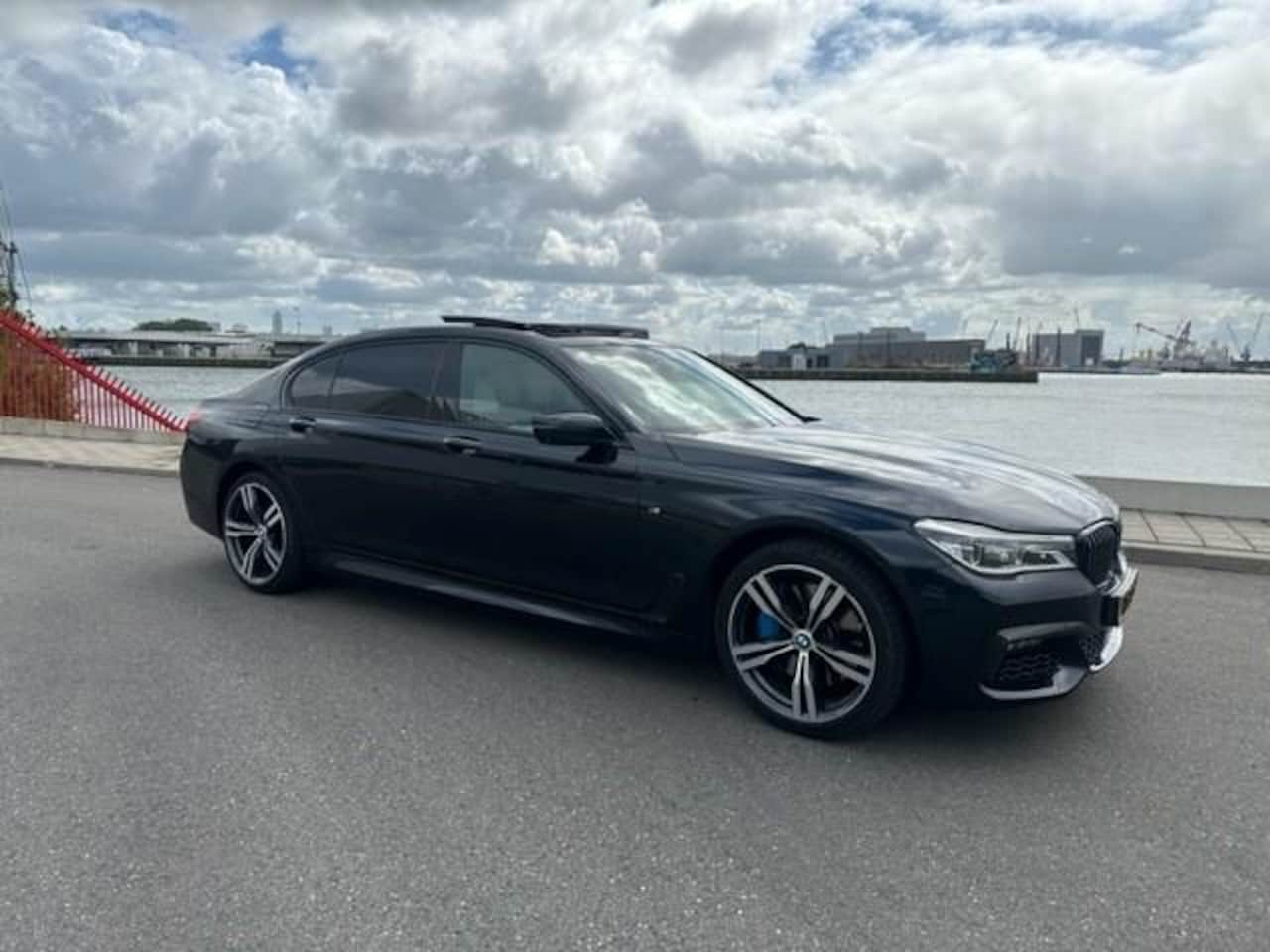 BMW 7-serie - 750Li xDrive High Executive 750Li xDrive High Executive - AutoWereld.nl