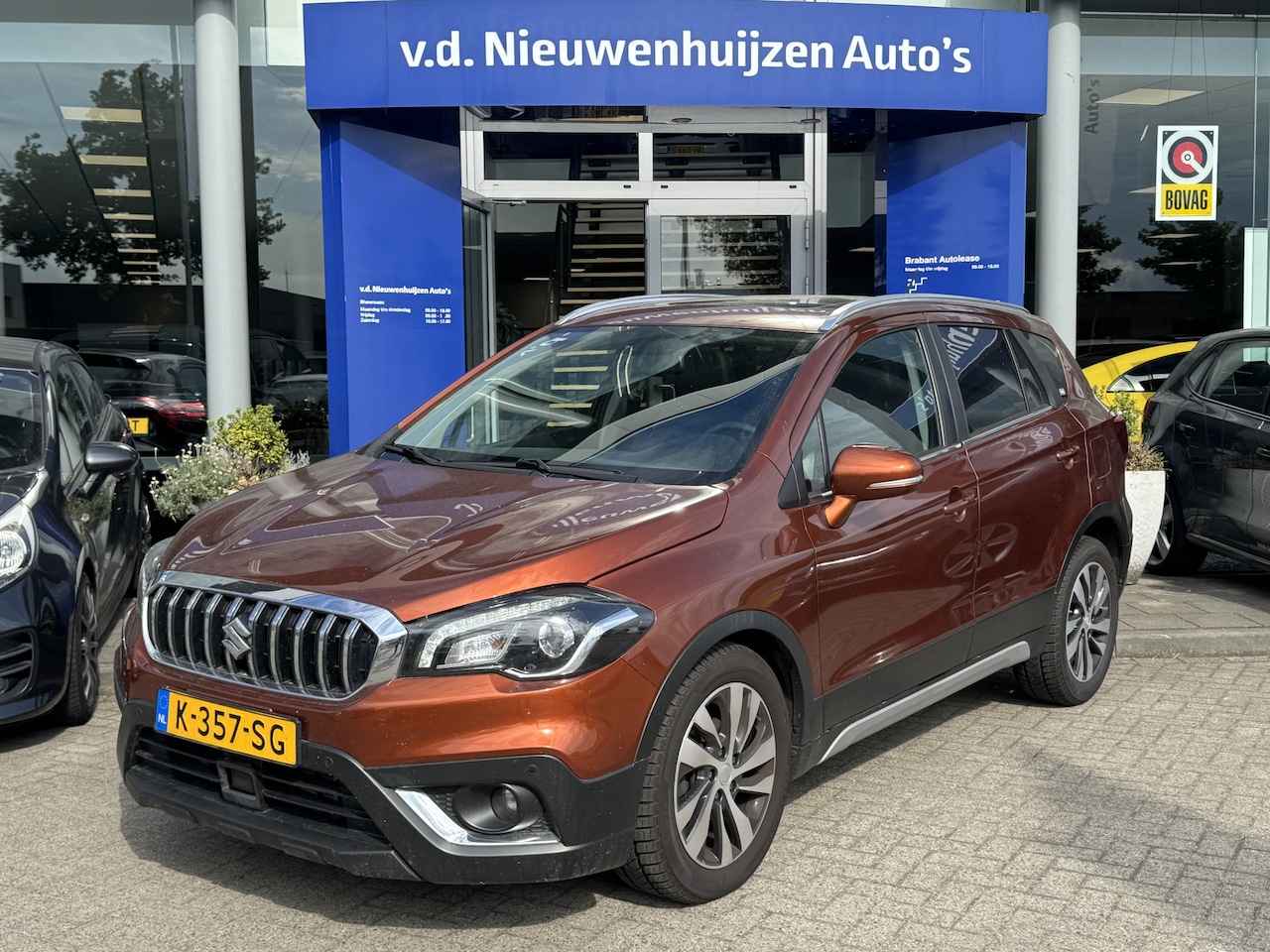 Suzuki S-Cross - 1.4 Boosterjet High Executive ZEER LUXE UITVOERING Adaptive Cruise c. | Trekhaak | Navigat - AutoWereld.nl