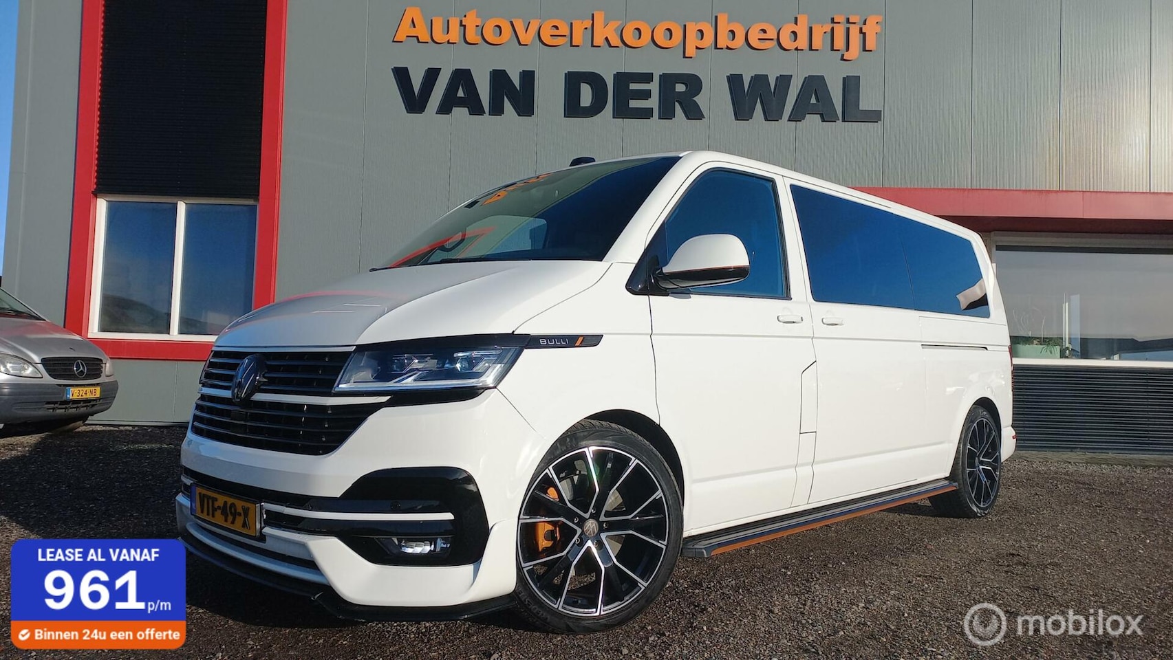 Volkswagen Transporter - 2.0 TDI L2H1 DC 2.0 TDI L2H1 DC BULLI - AutoWereld.nl