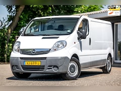Opel Vivaro - 2.0 CDTI L2H1 Automaat (Marge bus / Rolstoel aanpassing / Oprijplaat / Trekhaak / Airco /