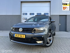 Volkswagen Tiguan - 2.0 TDI 4Motion R-LINE/240PK/PANO/DSG/