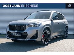 BMW X1 - M35i High Executive Automaat / Panoramadak / M Sportstoelen / Adaptieve LED / M Adaptief o