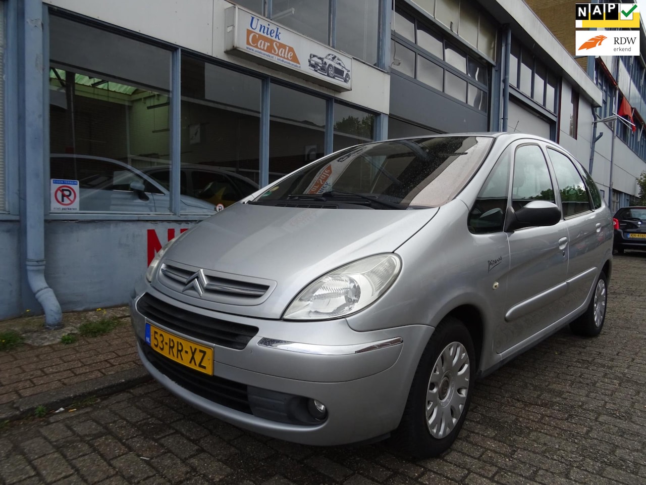 Citroën Xsara Picasso - 1.8i-16V Attraction Trekhaak - AutoWereld.nl