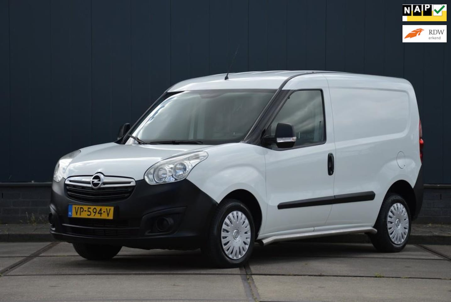 Opel Combo - 1.3 CDTi L1H1 90PK Euro 5 Airco Schuifdeur - AutoWereld.nl