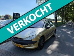 Peugeot 206 - 1.6-16V Gentry, AIRCO, ELEKT PAKKET, CENTRALE DEURVERGRENDELING, MET APK