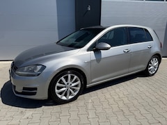 Volkswagen Golf - 1.6 TDI HIGHLINE / CAMERA / INPARKEERHULP / VOLLEDIGE HISTORIE