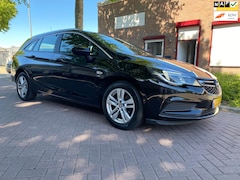 Opel Astra Sports Tourer - 1.4 Turbo 120 Jaar Edition * 2019 *Airco *Navigatie *Cruise Control *Automaat *APK 3-3-202