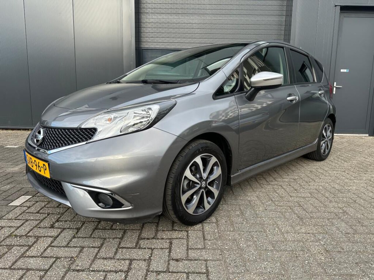 Nissan Note - 1.2 DIG-S Tekna Automaat, Cruise, Stoelv, Clima - AutoWereld.nl