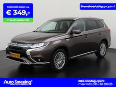 Mitsubishi Outlander - 2.4 PHEV Intense S | Leder/Alcantara | Elek stoelbediening | Camera | Zondag Open