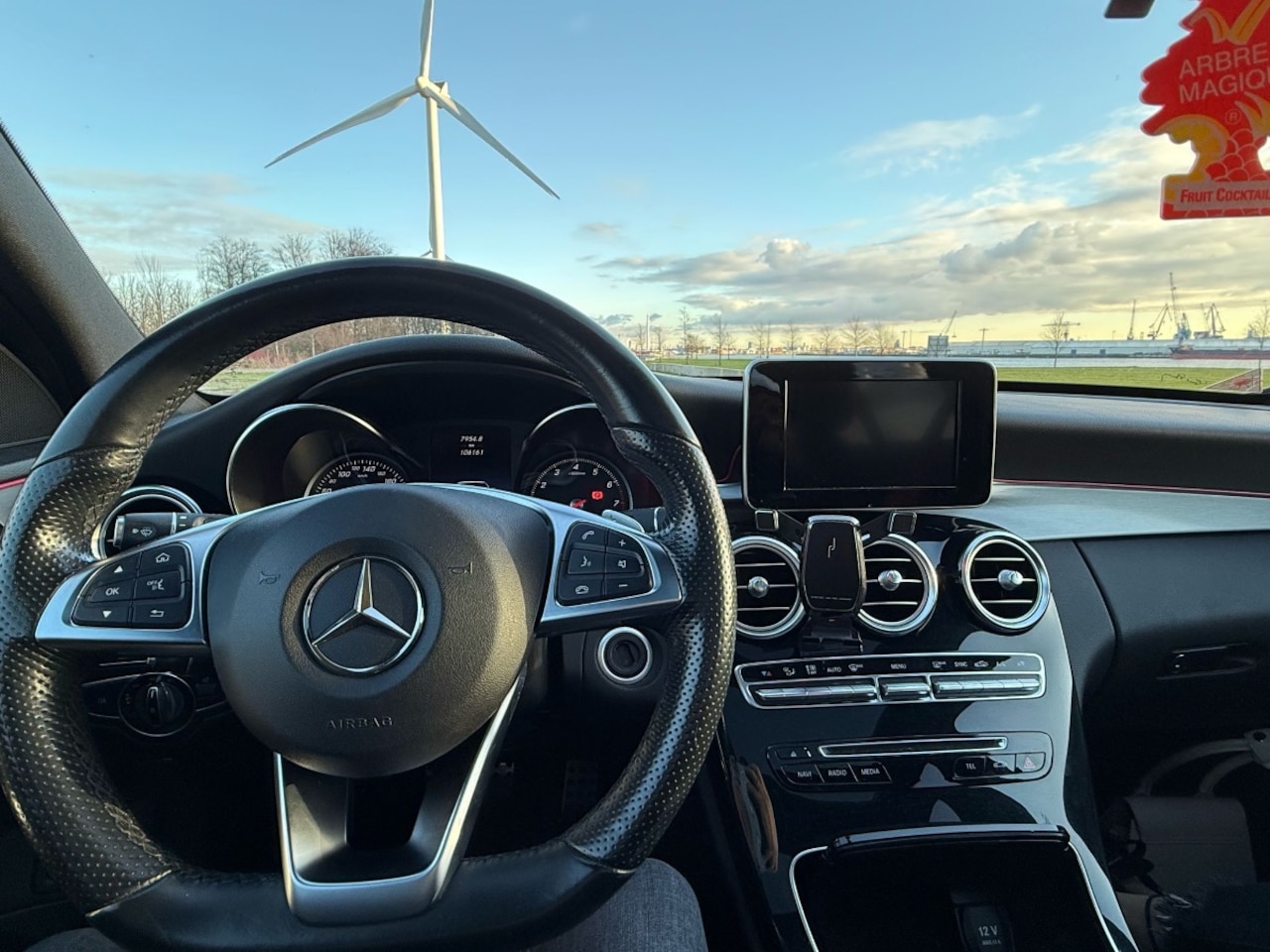 Mercedes-Benz C-klasse - 300 Prestige | Pano | Navi | Clima | Cruise | AMG Styling | | LED koplampen | Lichtmetalen - AutoWereld.nl