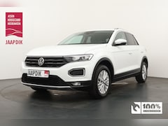 Volkswagen T-Roc - BWJ 2021 | 1.0TSI 111PK Style Bus NWE APK | PANO | CAMERA A | CLIMA | STOELVERW | NAVI | C