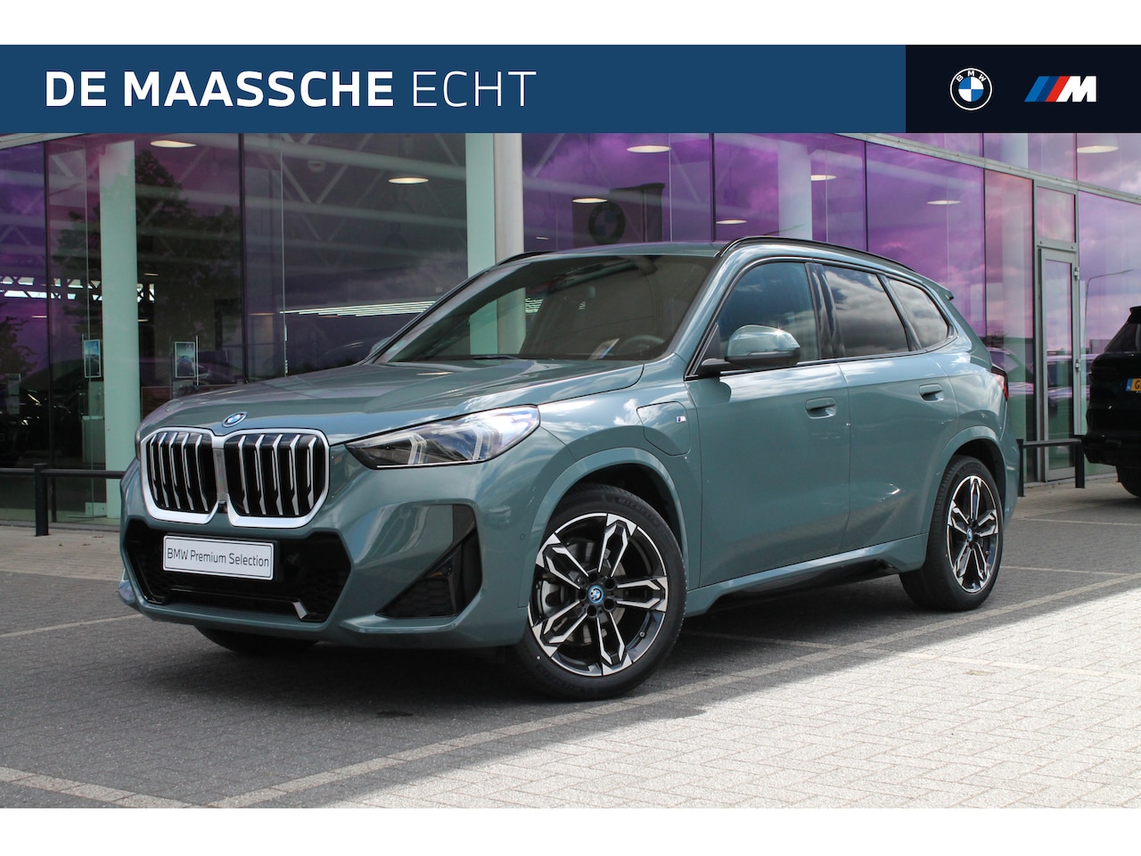 BMW X1 - xDrive25e High Executive M Sport Automaat / Panoramadak / Trekhaak / Sportstoelen / M Adap - AutoWereld.nl