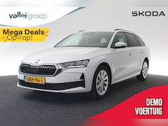 Skoda Octavia Combi - First Edition 1.5 TSI 115 pk DSG | ACC | Keyless | Elektrische achterklep | 17 inch