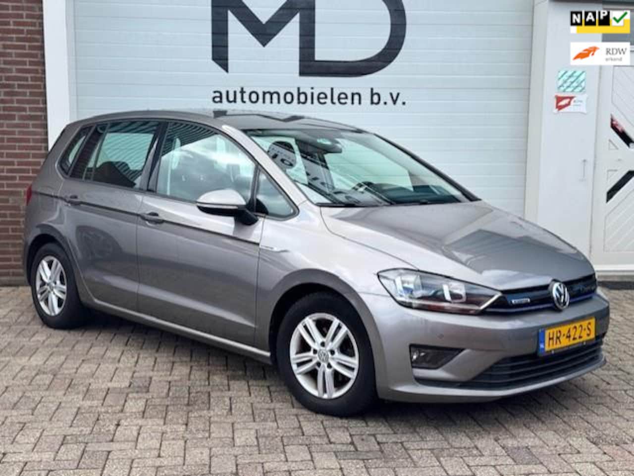 Volkswagen Golf Sportsvan - 1.0 TSI Comfortline -Navi - Cruise - AutoWereld.nl