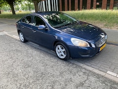 Volvo S60 - 2.0 D3 Kinetic EXPORT PRIJS