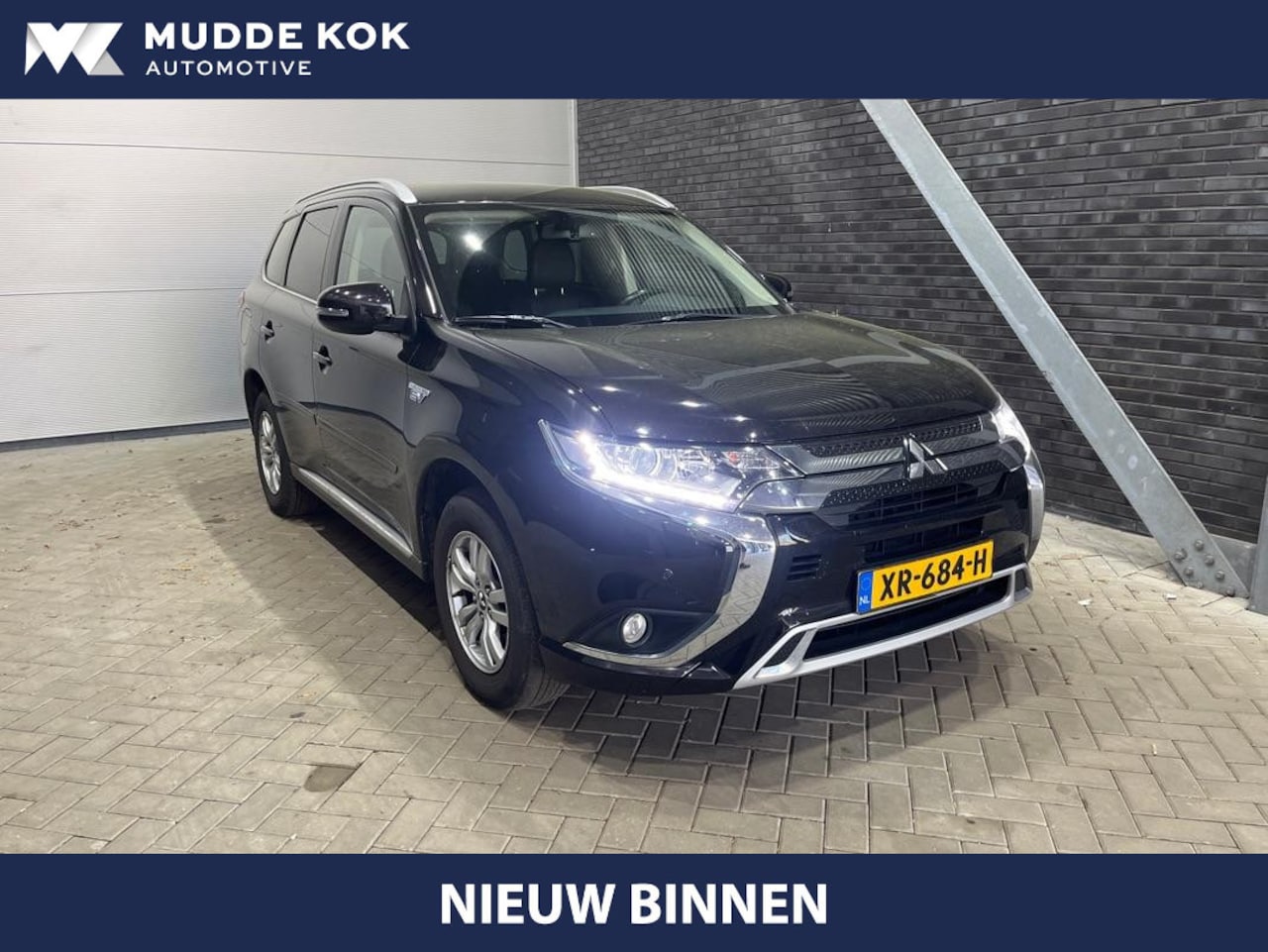 Mitsubishi Outlander - 2.4 PHEV Pure | Getint Glas | Cruise Control | DAB | 16 Inch - AutoWereld.nl