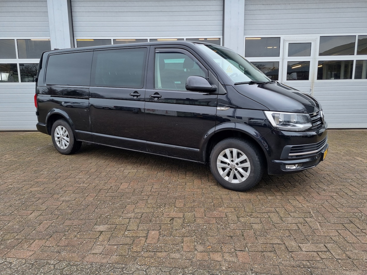 Volkswagen Transporter - DubbelCabine Automaat - AutoWereld.nl