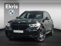 BMW X5 - xDrive40i M Sportpakket 22'' / Panoramadak / Head-Up Display / Laserlight / Trekhaak